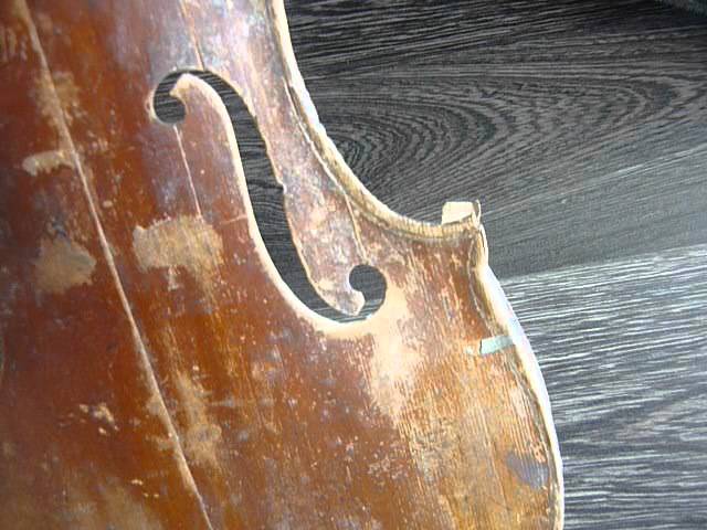 Stradivarius open violin -