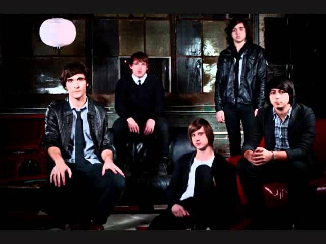 Guarda Home - Action Item (Studio Version) HQ With Lyrics su YouTube Guarda Home - Action Item (Studio Version) HQ With Lyrics su YouTube