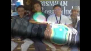 Angkasa setia itu menyakitkan