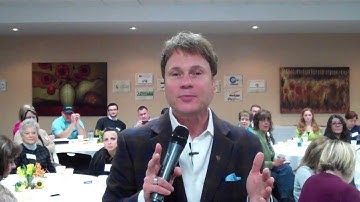 Customer service tip | 3 ways to know people | Michael Angelo Caruso