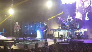 Perfect (Simple Plan cover)-5 Seconds of Summer (Sounds Live Feels Live Tour,Montreal-July 13 2016)