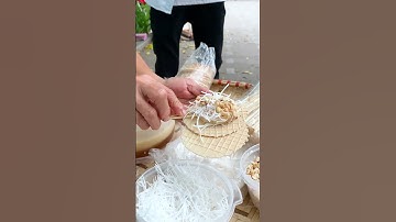 Thưởng Thức Kẹo Kéo Món Ăn Vặt Trở Đầy tuổi Thơ | #Shorts