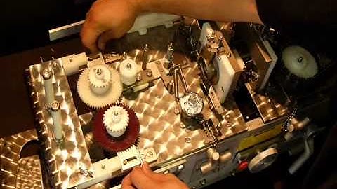 Linker Machines Setting Up 122ACL H Parts.wmv