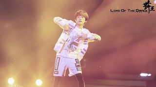 Video thumbnail of "[Jackson Yee] 易烊千玺 - Dịch Dương Thiên Tỉ Dance ..... 🤩🤩🤩❤❤❤"