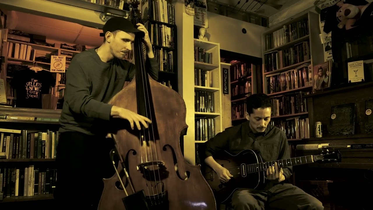 Lucian Gray, guitar and Jonathan Chapman, bass play Lullaby of the Leaves by George Olsen /1932.