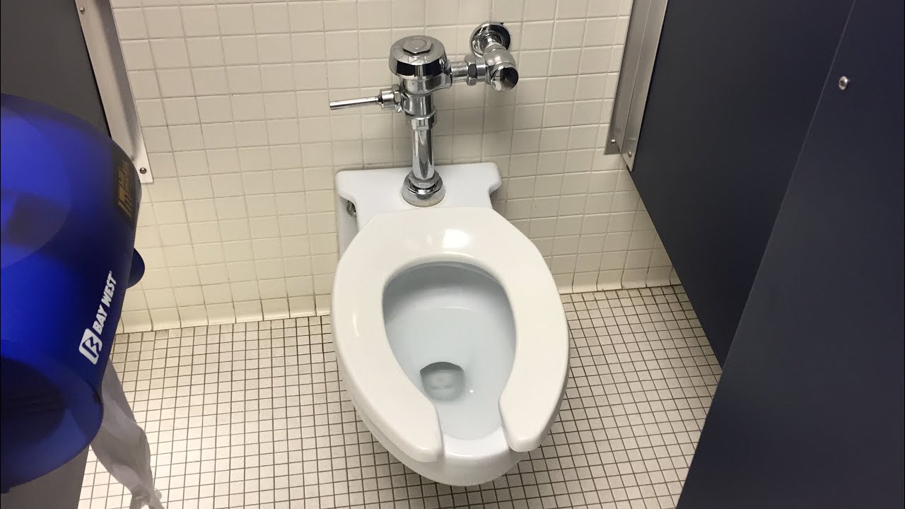 [1271] 1968 Crane Walton toilets and Cromwell urinals YouTube