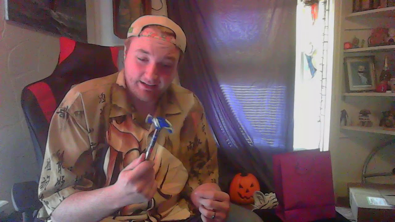 Home Review - Small Hammer