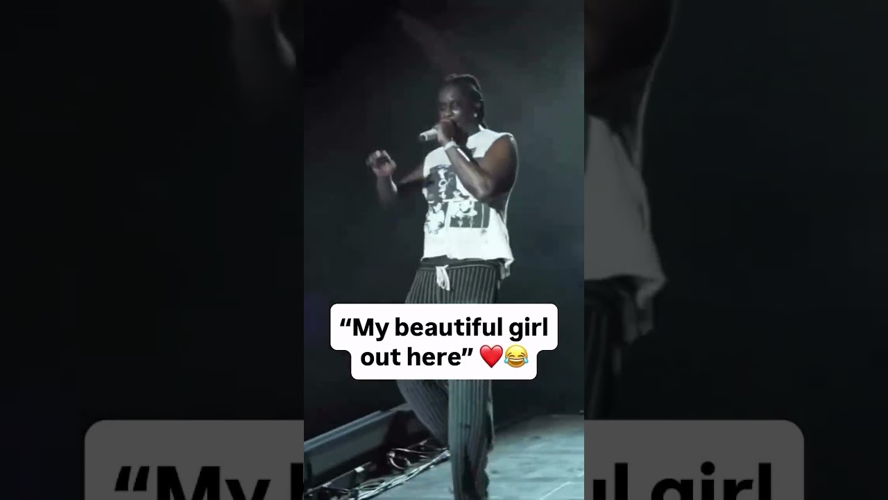 Young Thug shouts his girl out at summer fest