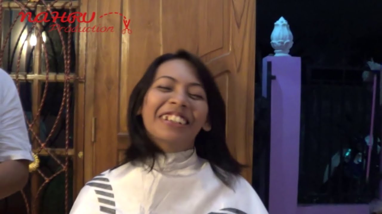 Woman Headshaving