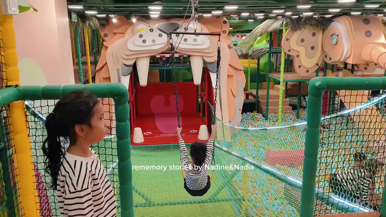 Liburan akhir taun, liat kembang api di hotel Grand sunshine