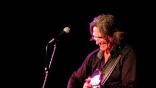 Billy Dean performs "Angels" Live at The Arc in Michigan chords