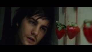 Video thumbnail of "Strawberry fields forever - Across the Universe - Movie (2007)"