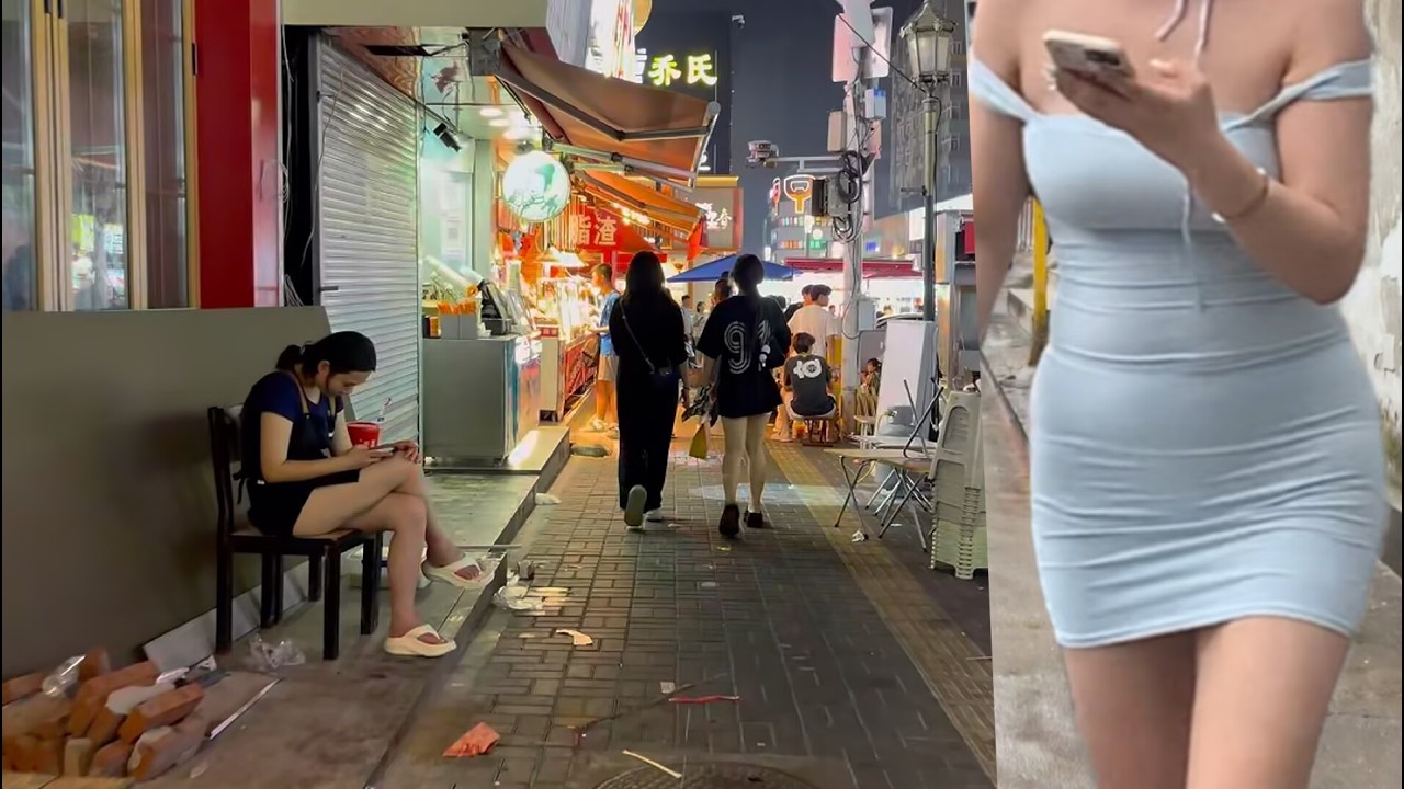 青島街拍合集（三）Qingdao Street Photography Collection (Part 3). 台東美食街；中山路-銀魚巷；上街里-三江裡-棧橋。