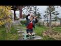 Tina, an amputee girl, strolls in the park in the rain.#disabled #noleg #wheelchair #2026
