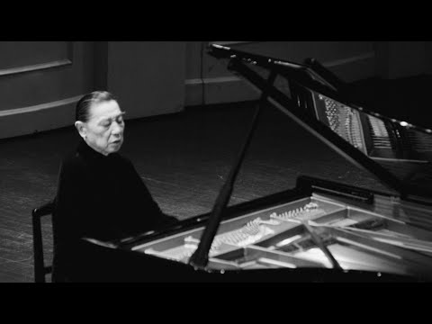 Pianist Fou Ts&#039;ong, 86, dies from COVID 19 in London