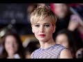 Celebrities with pixie haircut..