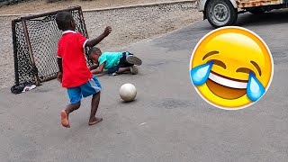 FUNNIEST SOCCER VIDEOS 🤣 FAILS, DRIBBLES AND AMAZING GOALS