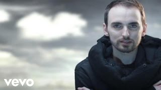 Video voorbeeld van "Christophe Willem - Entre nous et le sol (Clip officiel)"