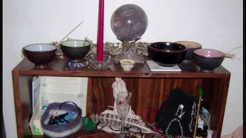 How to Make a Wiccan Altar