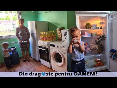 Video: Părinții Prezintă Prima Copertă Cu O Familie Monoparentală