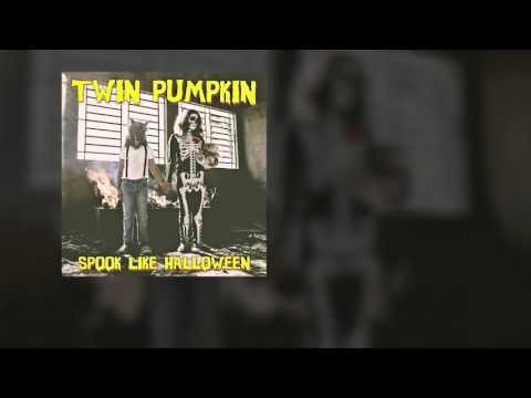Twin Pumpkin