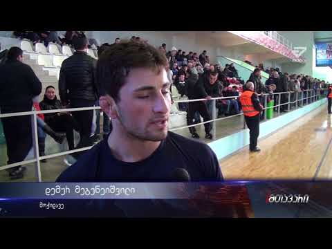 ქუთაისში  თავისუფალ ჭიდაობაში   საქართველოს ჩემპიონატი მიმდინარეობს