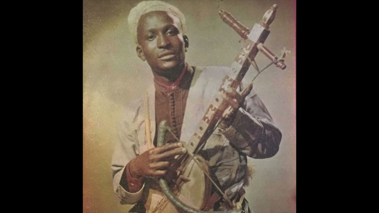 El hajj Mehdi Ben Mbark - Ajdig ikhassak lhoud /الحاج المهدي بن مبارك ـ قصيدة أجديك إخاساك الحوض