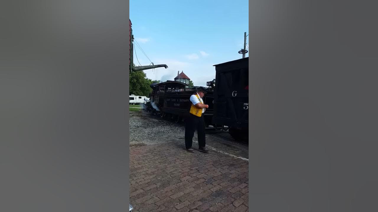 Mt. Pleasant iowa Old threshers YouTube