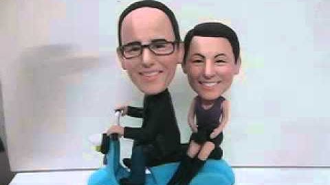 The bobbleheads display is a reality show!Recording by Likenessme.Com !look better than pictures