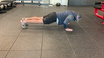 Yoga Push Up Alternating Toe Touch