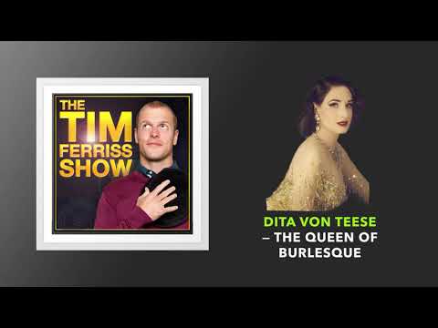 Video: Dita Von Teese và Theo Hutchcraft: mối quan hệ