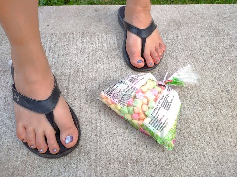 👣Flip Flops vs. Bag of Marshmallows🍭FOOT FETISH🍭