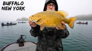 Fishing the NIAGARA RIVER for TROPHY Smallmouth Bass