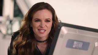 Badass Caitlin Snow | logoless HD