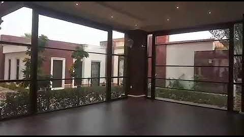 Vertical window( panorama) w/motor