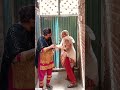 شرارتی لڑکی اج شرارتیں چھوڑ کر کھیل رہی ہے ایک خوبصورت انداز میں شرارتی لڑکی اج شرارتیں چھوڑ کر کھیل رہی ہے ایک خوبصورت انداز میں