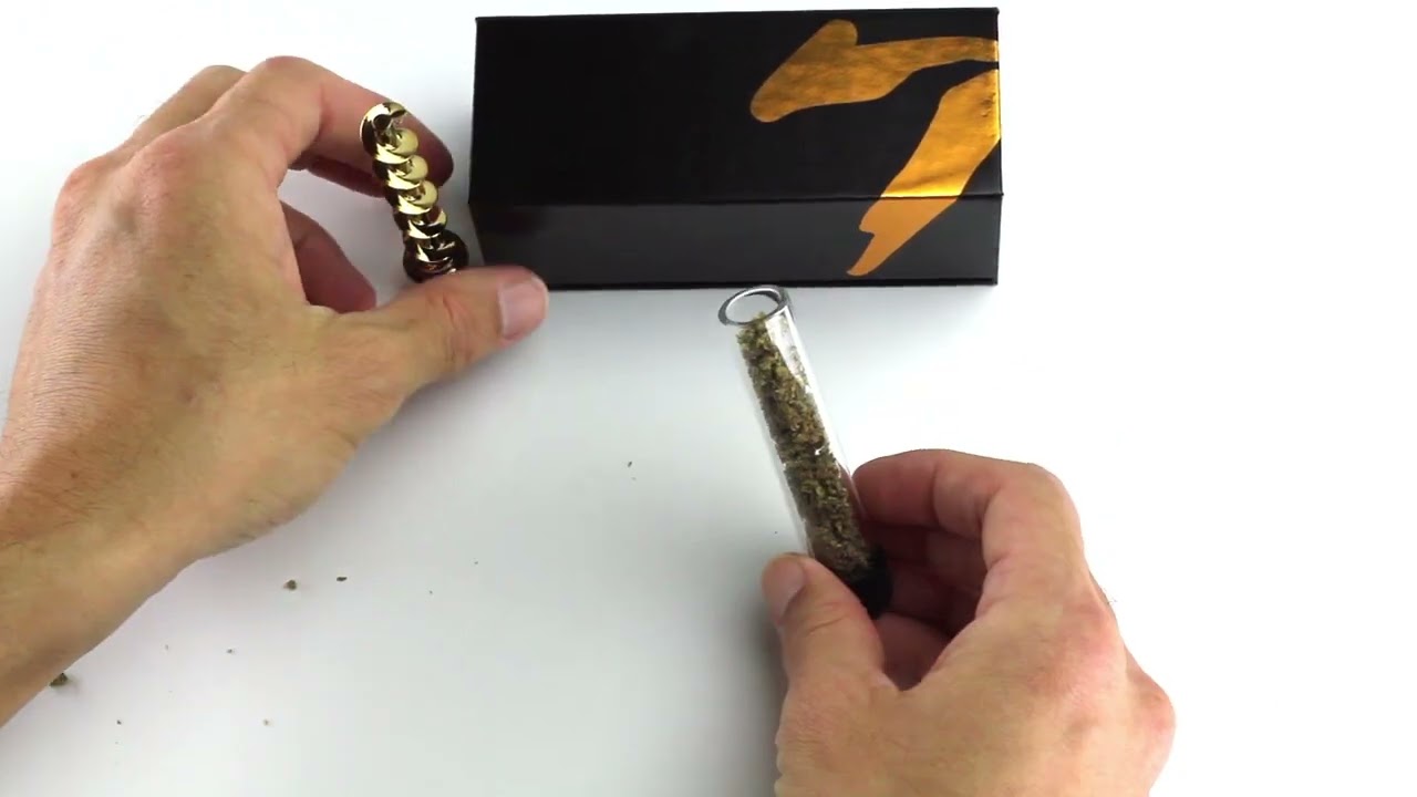 How to use your 7pipe twisty glass blunt Smoke