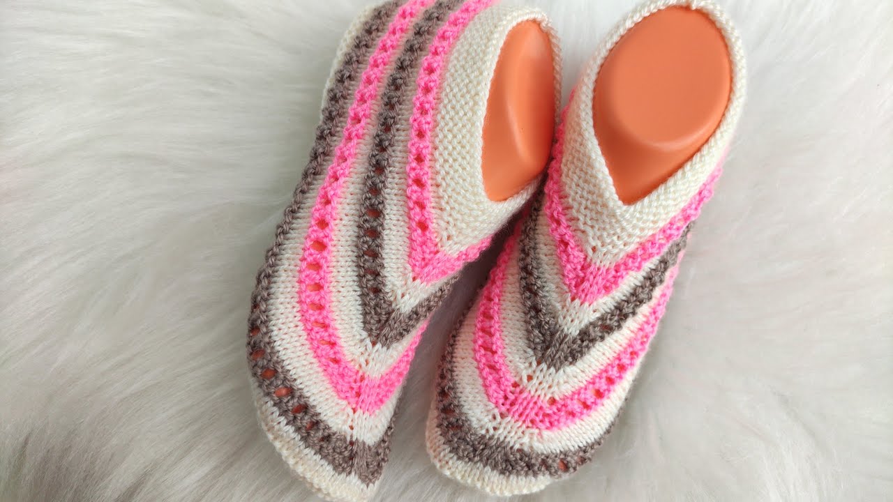 İki şişle örülen harika bir patik modeli muhteşem oldu 👌🏼#knitting #beşşişpatik #beşşiş #keşfet