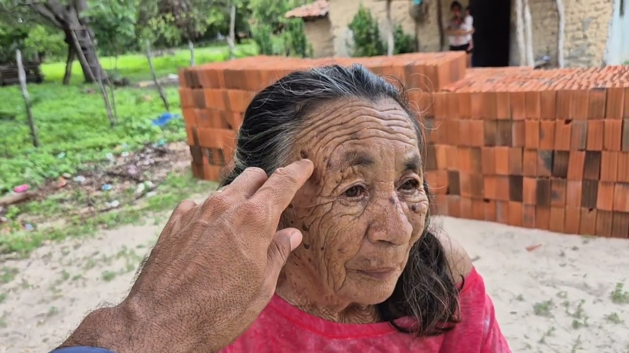 MÃE DE 16 FILHOS CONTA COMO VIVIAM ANTIGAMENTE, E O QUE ELA FAZIA PARA ALIMENTAR A FAMÍLIA?