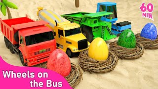 Wheels On the Bus 🚌 & Twinkle Twinkle Little Star | Soccer ball shaped wheels | Baby & Kids Songs🎶