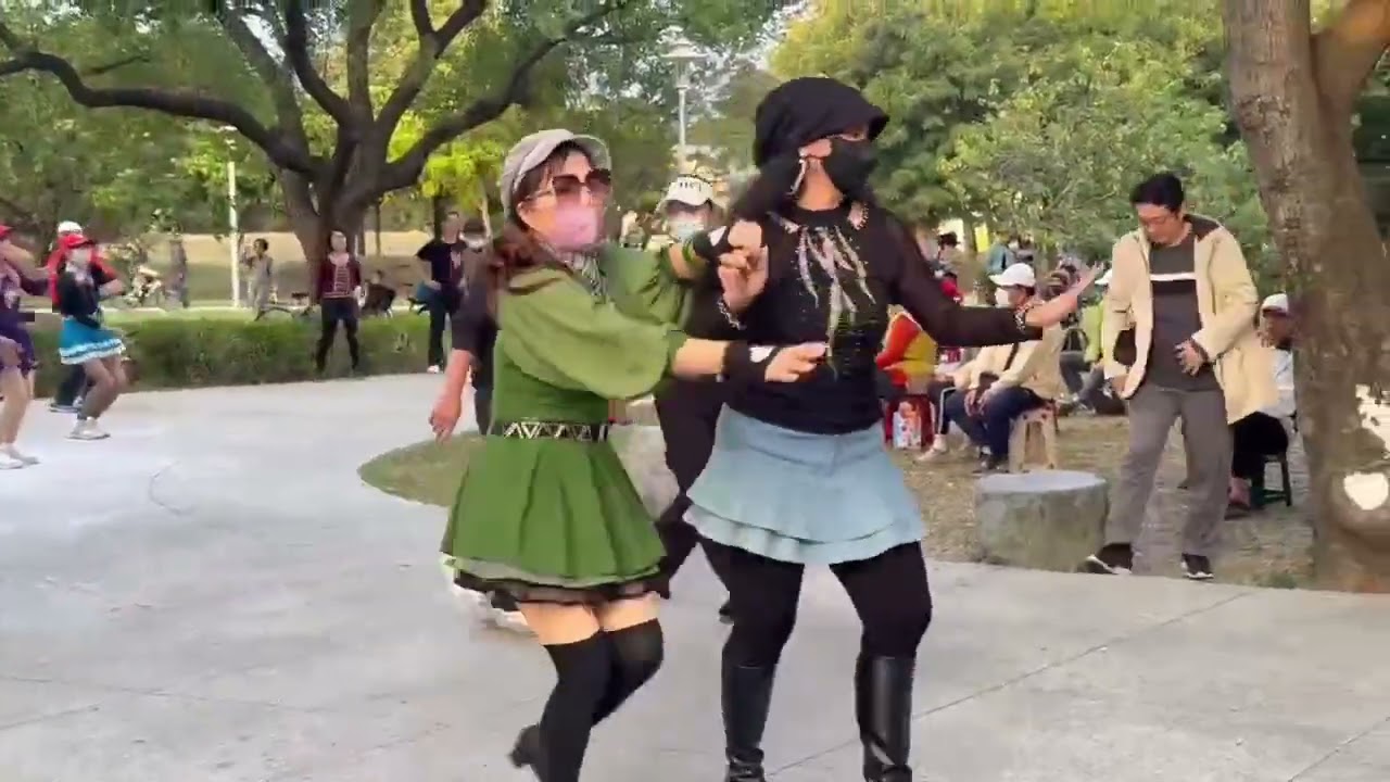 20260112帥榮と美嬌衞武營紅毛港薩克斯風樂團演奏,CHA-CHA DANCE 許董老大錄製！