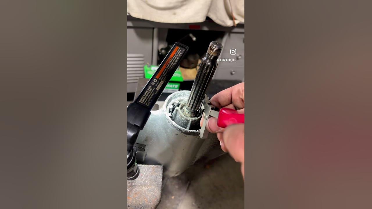 honda-lower-unit-seal-replacement-with-seal-remover-youtube