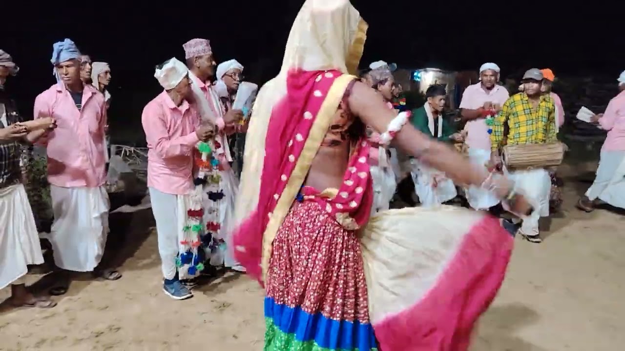 थारु संस्कृतिक नाच 