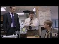 The Office (UK) vs The Office (US) - The stapler in Jelly/Jello scene