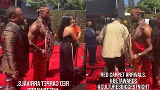 VIDEO: DIAMOND Avaa KIMASAI kwenye RED CARPET ya tuzo za BET/ Macho yote kwake