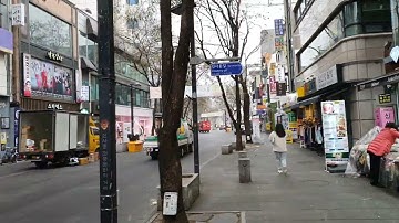 Tuyết rơi ở thủ đô Seoul, Hàn Quốc.