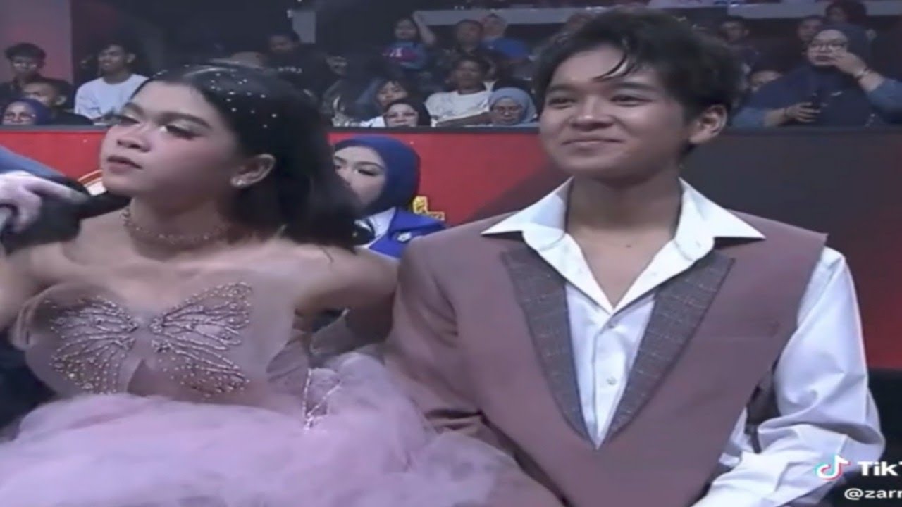 Zarbil valen banyak mengetahui rahasia cinta Zahra dan arbil dibocornya lewat permainan exlis itu ya