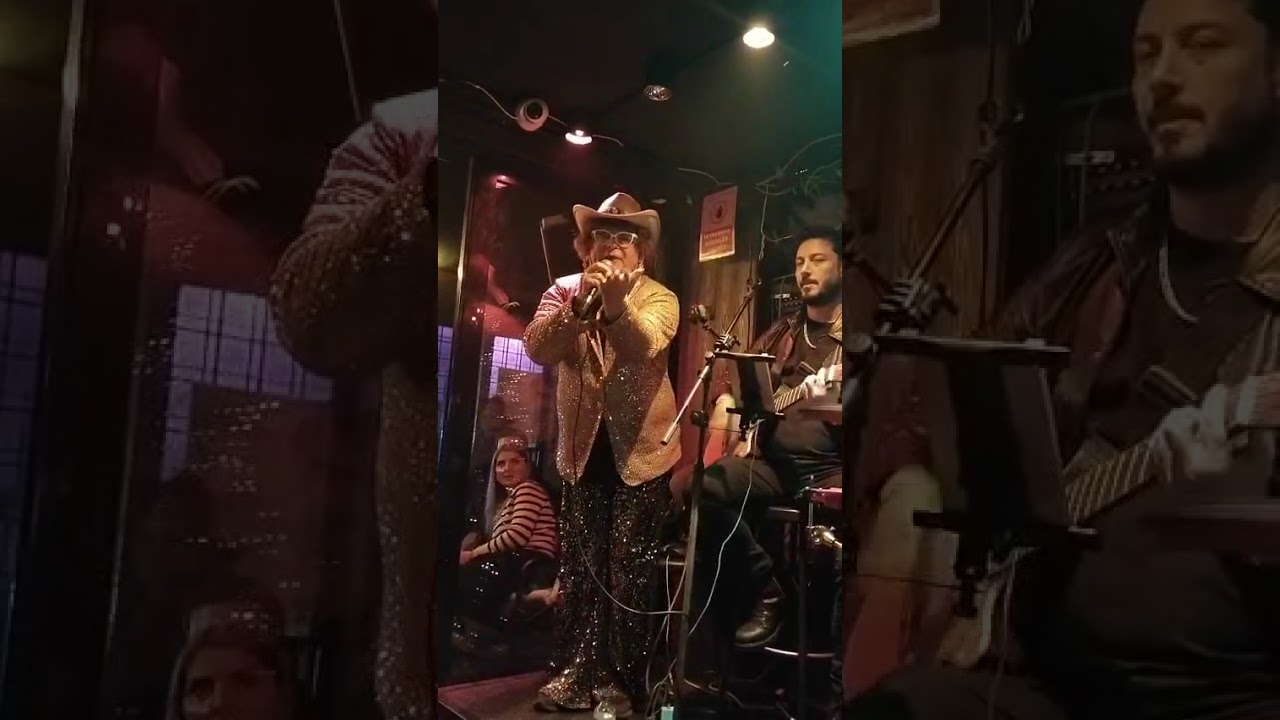 MADAM MARİKA ❤️ BAYILIYORUM KURMANÇ ERKEKLERİNE 🍆😃 BEER HOUSE BEYOĞLU İSTANBUL SAHNEDE 