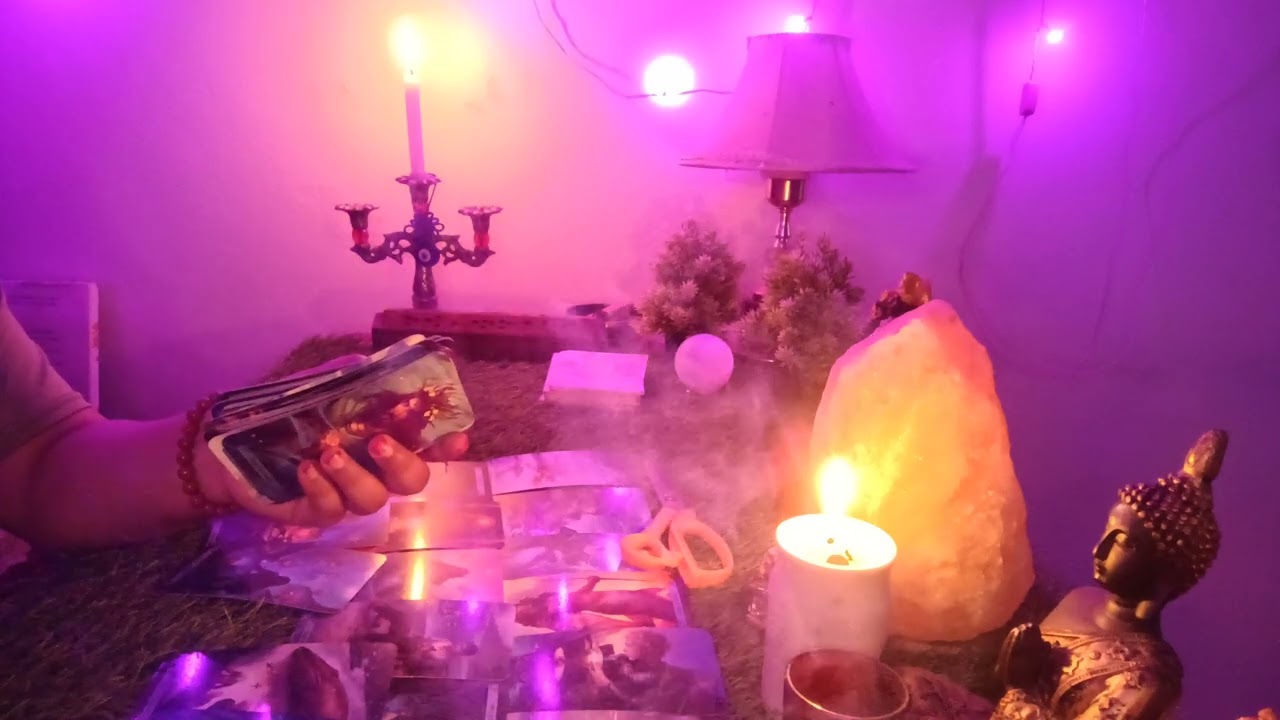 who is putting black magic on you.... pick a card tarot reading