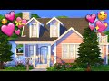 i built an all pink house in the sims lol